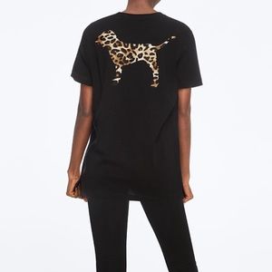 New Victoria’s Secret PINK Short Sleeve Campus Tee